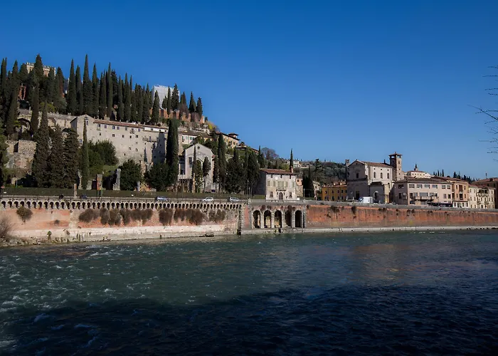 Relais Ponte PietraBed and Breakfast